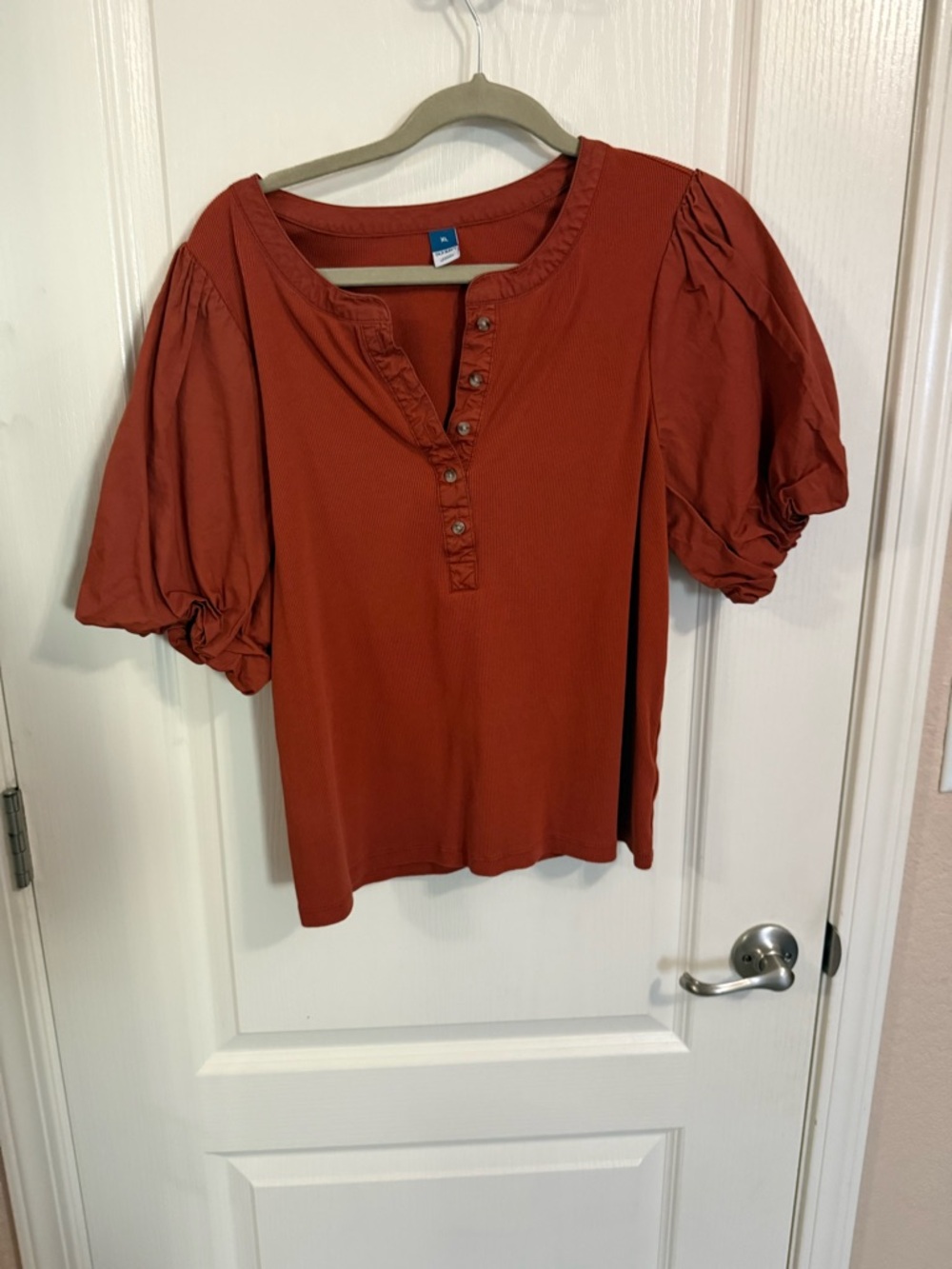 Old Navy Rust Short Puff-Sleeve Henley Like Top